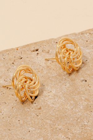 Intricate Hoop Link Hoop Stud Earrings