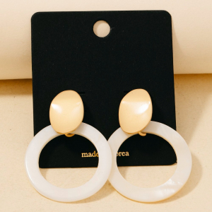 Metallic Petal And Shell Hoop Drop Earrings