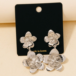 Double Metallic Flower Dangle Earrings