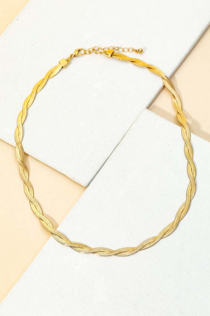 Herringbone Chain Twist Necklace