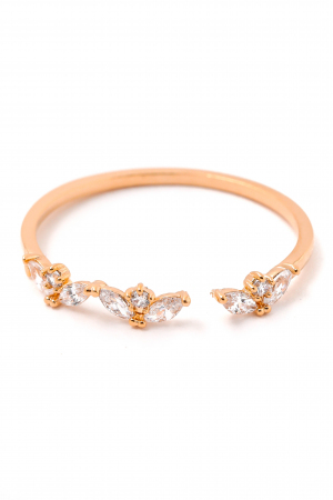 Delicate Floral Rhinestone Fashion Ring