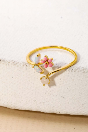 Open Flower Vine Twist Ring