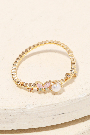 Delicate Pearl Rhinestone Fashion Ring