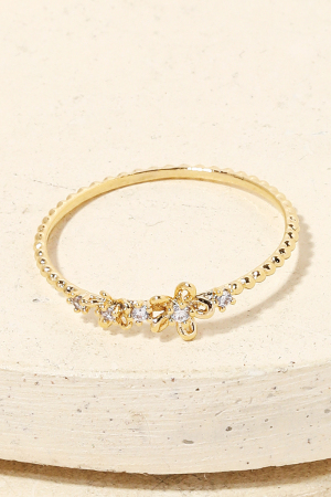 Delicate Flower Fashion Ring