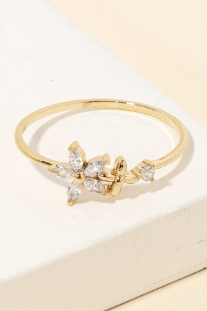 Rhinestone Flower Fashion Ring