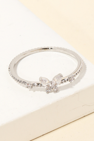 Delicate Rhinestone Butterfly Fashion Ring