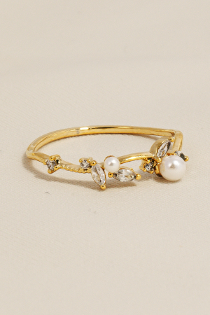 Cz And Pearl Studded Flower Band Ring