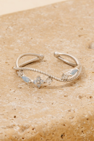 Cz Mini Flower Wavy Open Band Ring