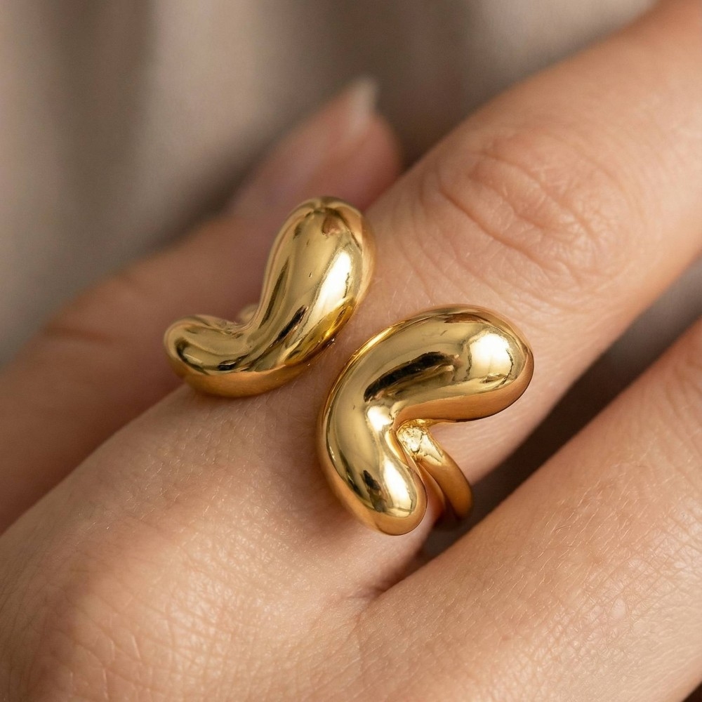 Abstract Ends Open Band Ring