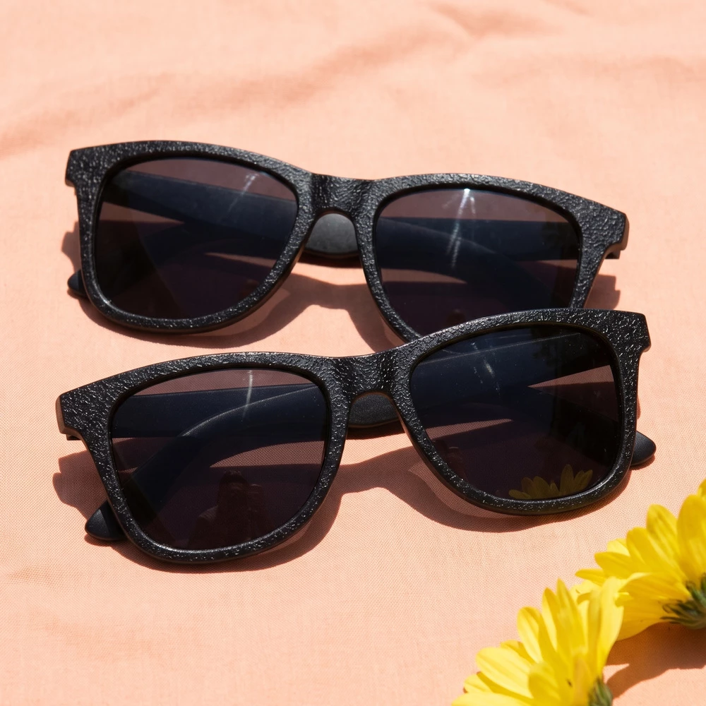 Polarized Textured Classic Square Sunglasses