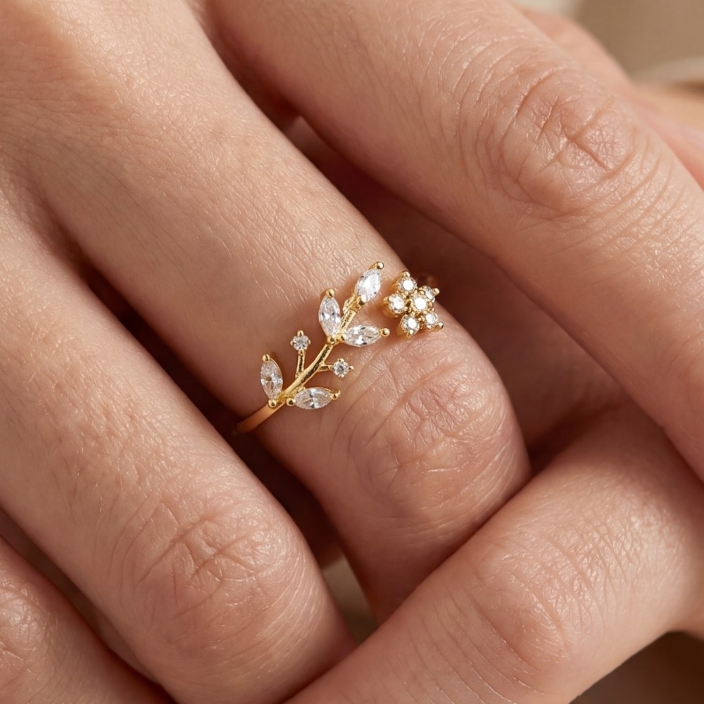 Delicate Rhinestone Leaf Open Ring