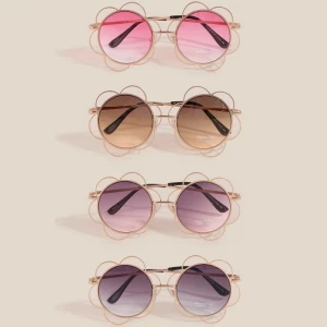Flower Frame Circle Lens Sunglasses Set