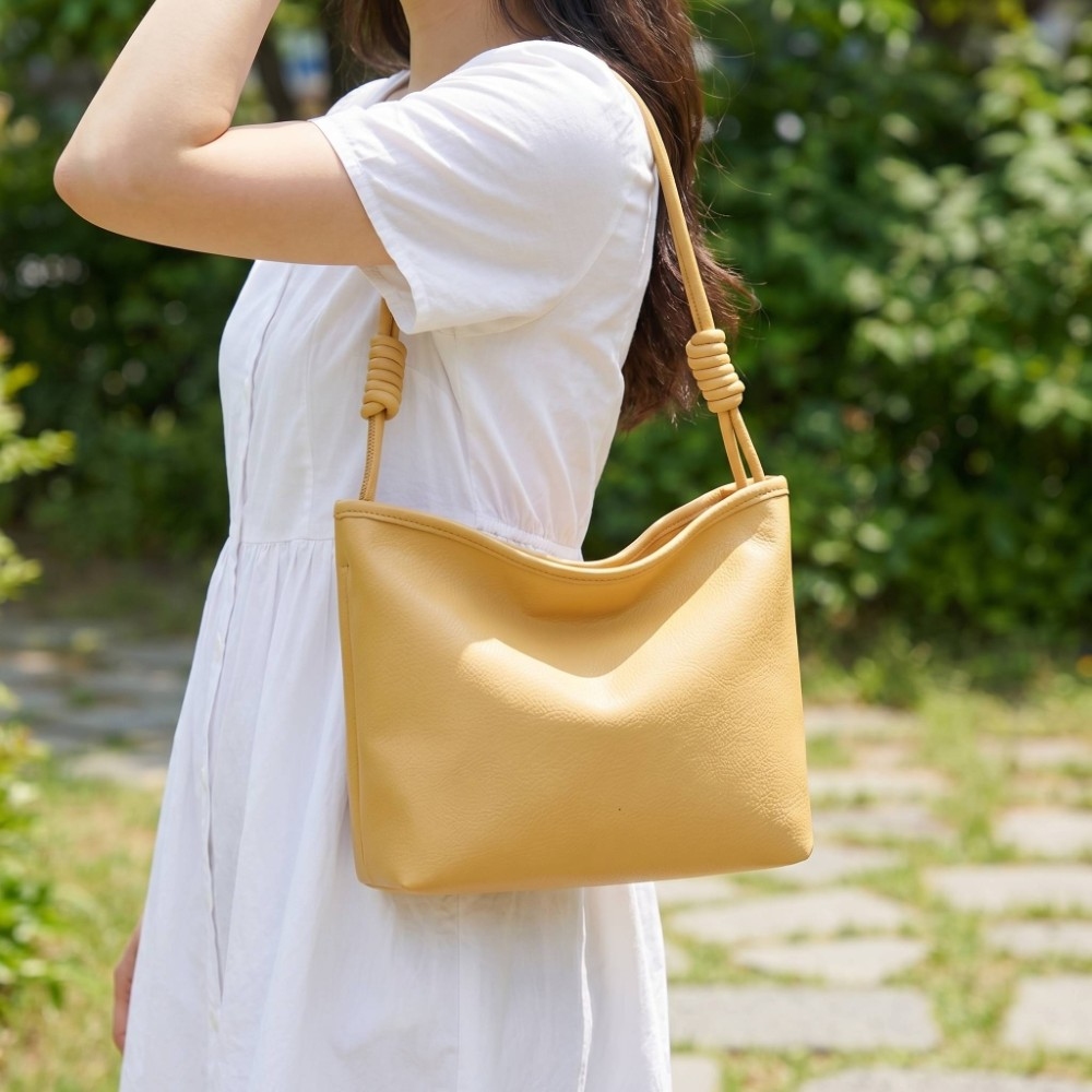 Knotted Handle Bucket Shoulder Bag