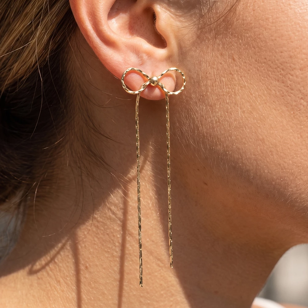 Twisted Bow Long Snake Chain Tassel Earrings