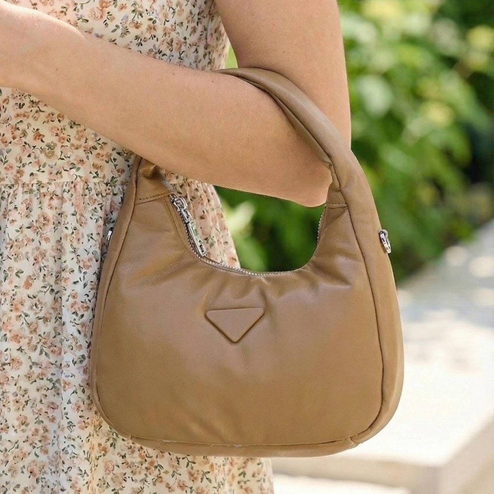 Puffy Faux Leather Hand Bag