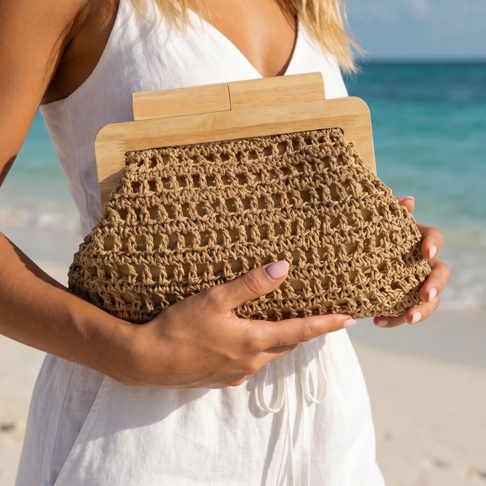 Straw Braided Wooden Top Frame Clutch Bag