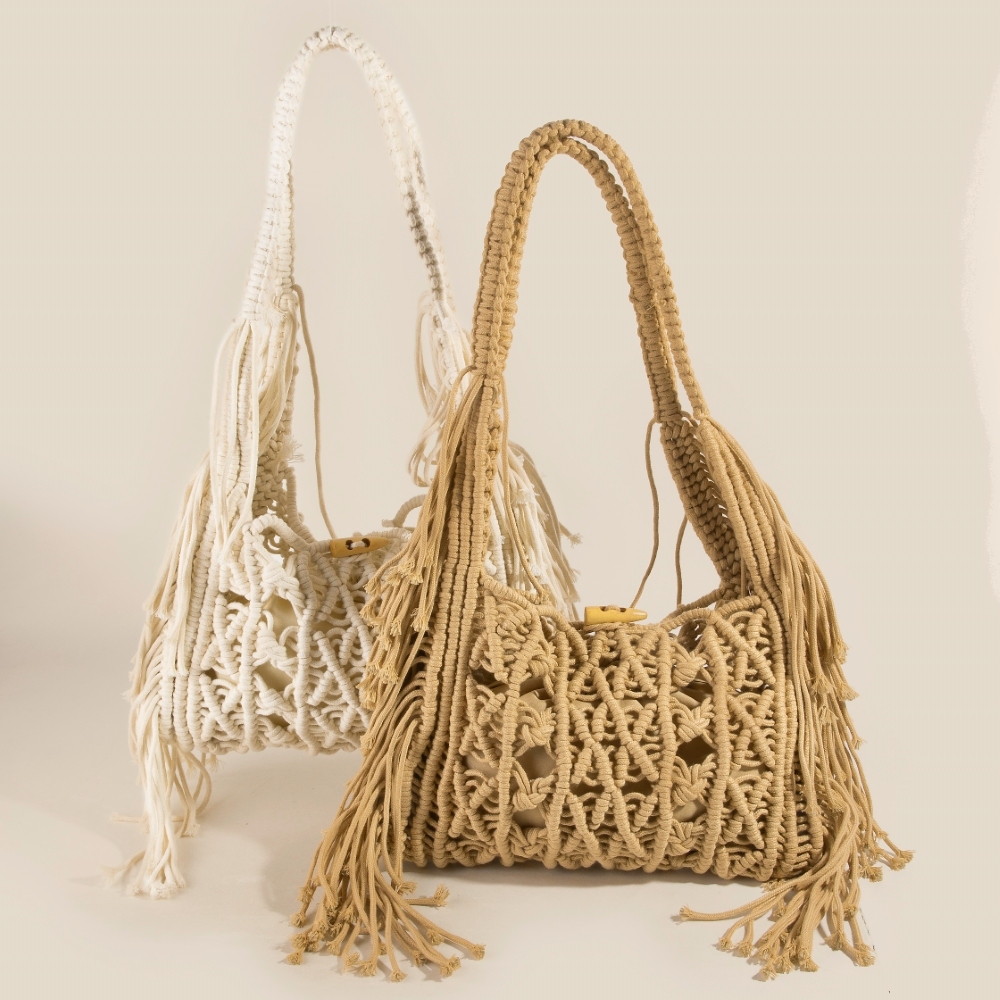 Intricate Weave Mesh Bucket Bag