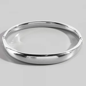 Stainless Steel Polished Oval Bangle Bracelet
