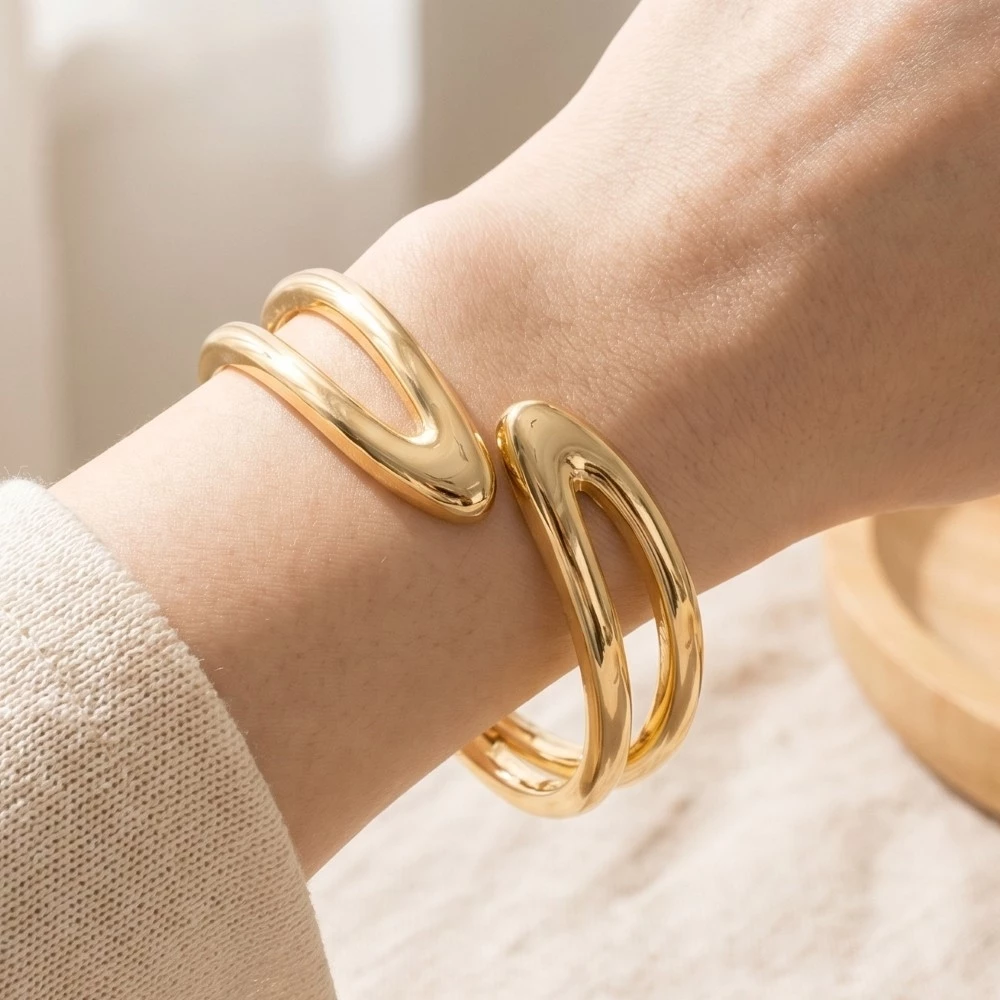 Twin Curve Bangle Hinge Bracelet