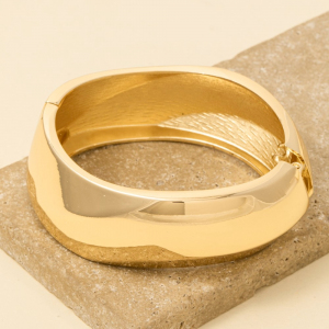 Wide Wavy Hinge Bangle Bracelet