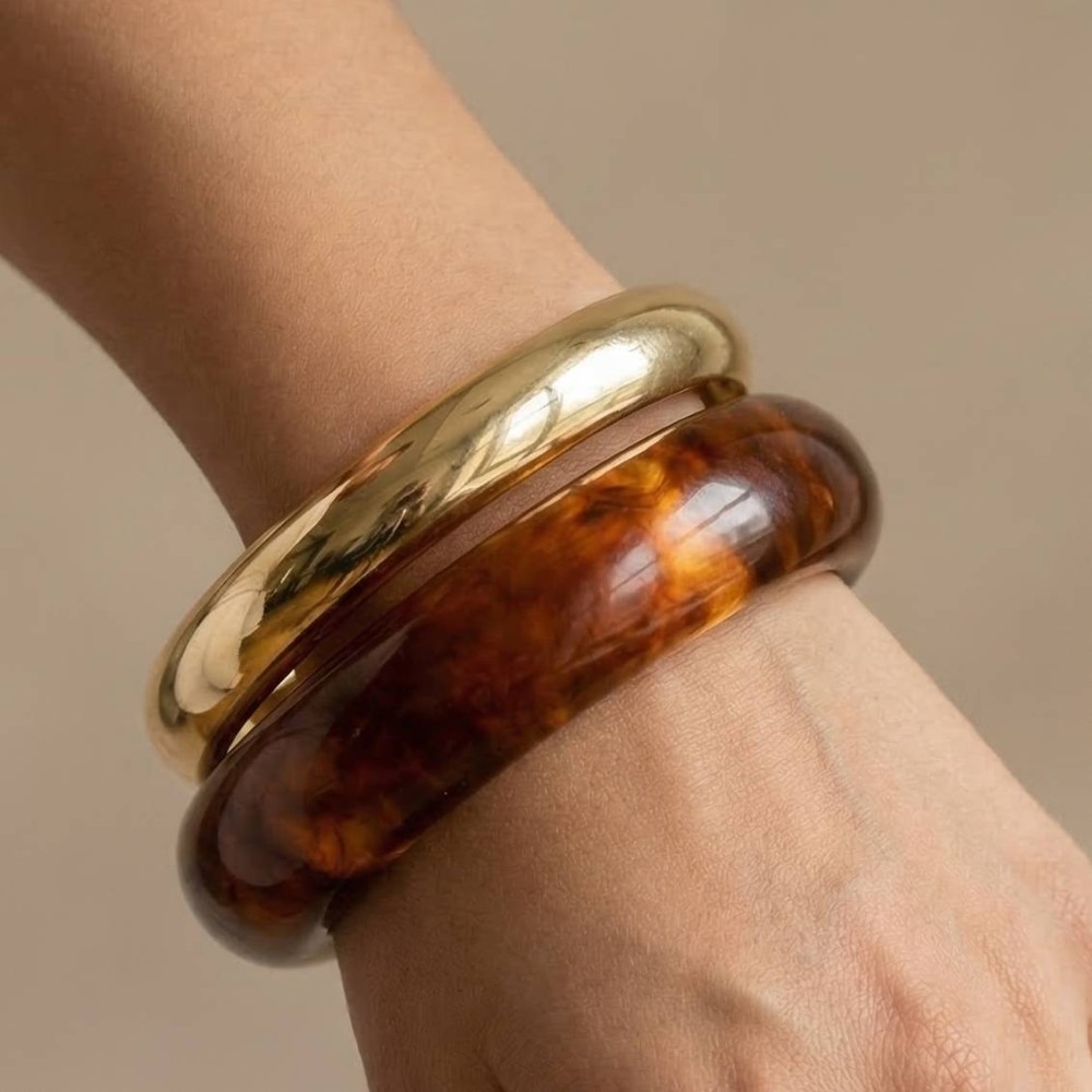 Thick Marble Resin And Metallic Bangle Bracelet Set