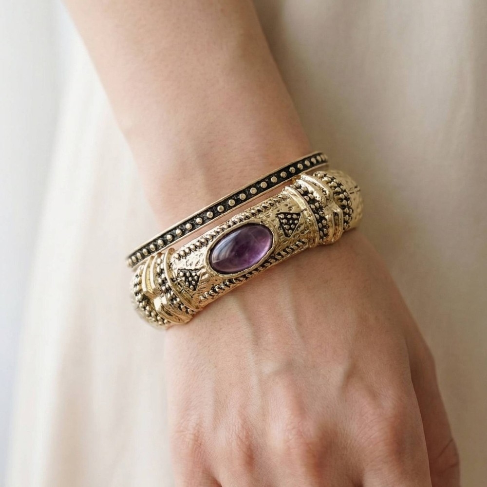 Antique Accent Gold Bangle Bracelet