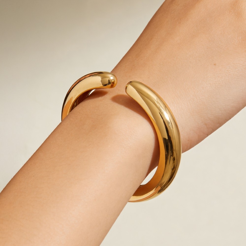 Bold Polished Dome Hinged Bangle Bracelet