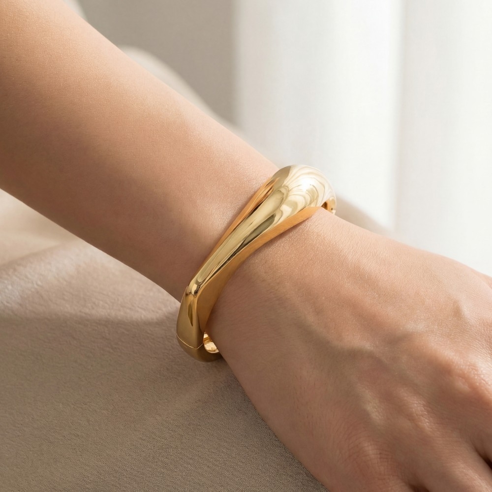 Curved Sculptural Metallic Bangle Bracelet