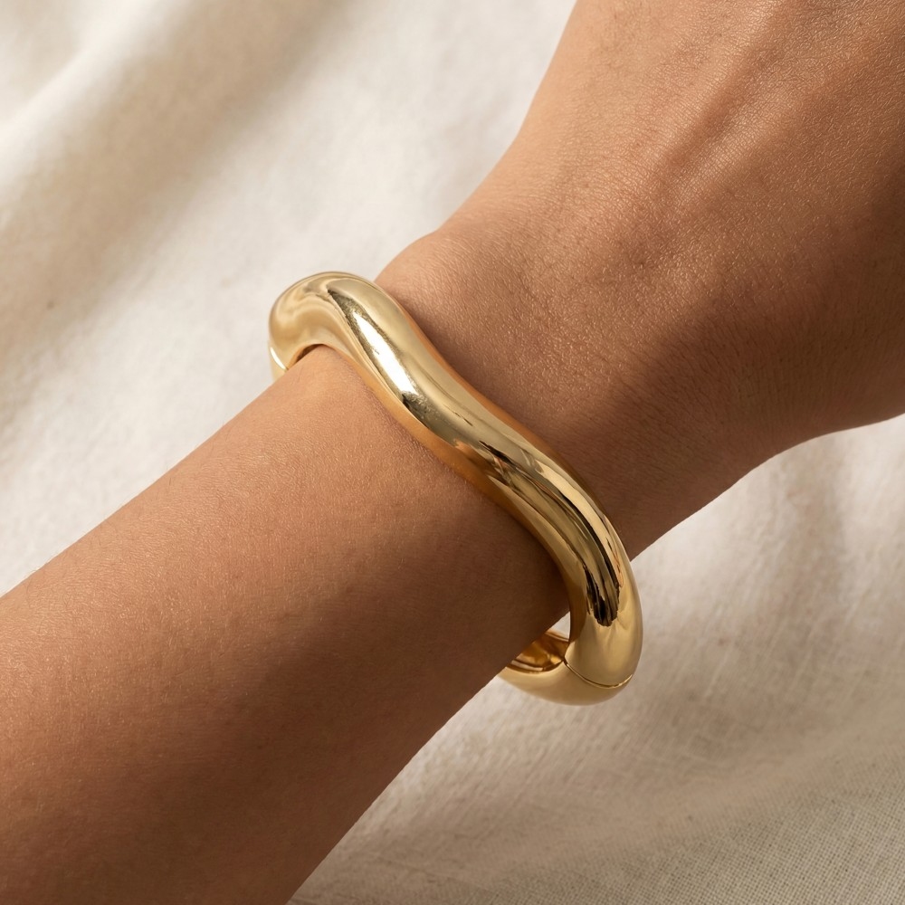 Sculpted Wave Metallic Bangle Bracelet