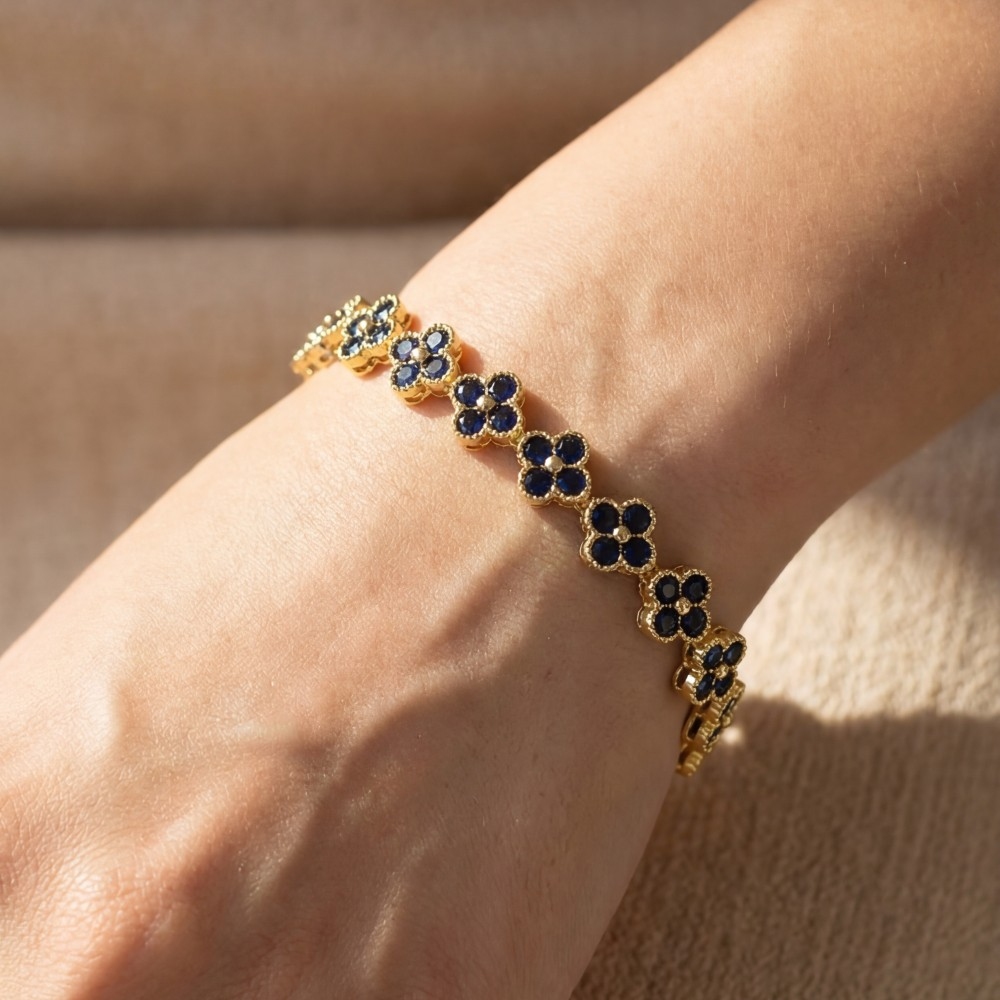 Multi Clover Link Bracelet