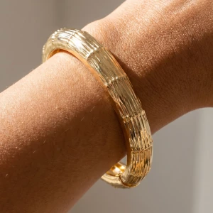 Bold Segment Groove Hinged Bangle Bracelet