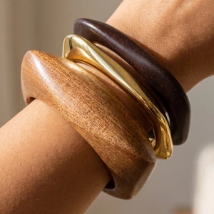 Squared Wood Grain Bangle Bracelet Set