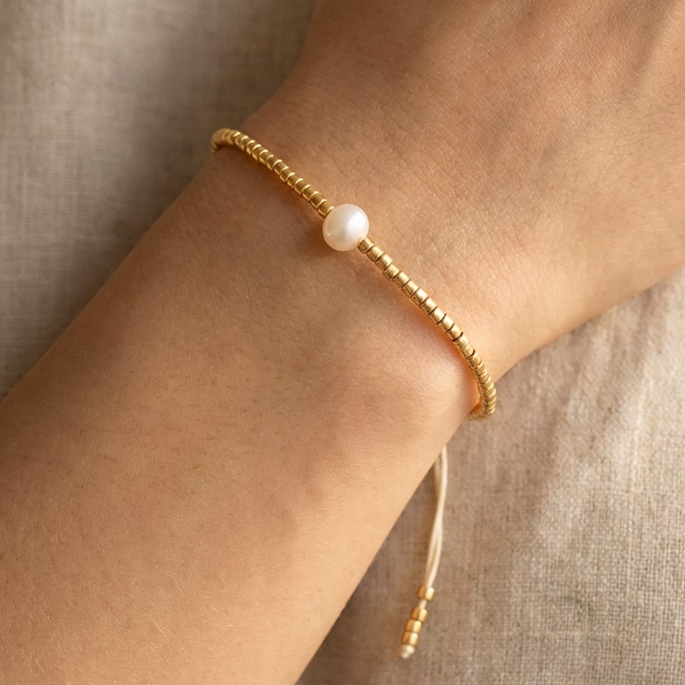 Seed Beaded Pearl Adjustable Bracelet