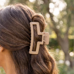 Studded Open Rectangle Claw Clip