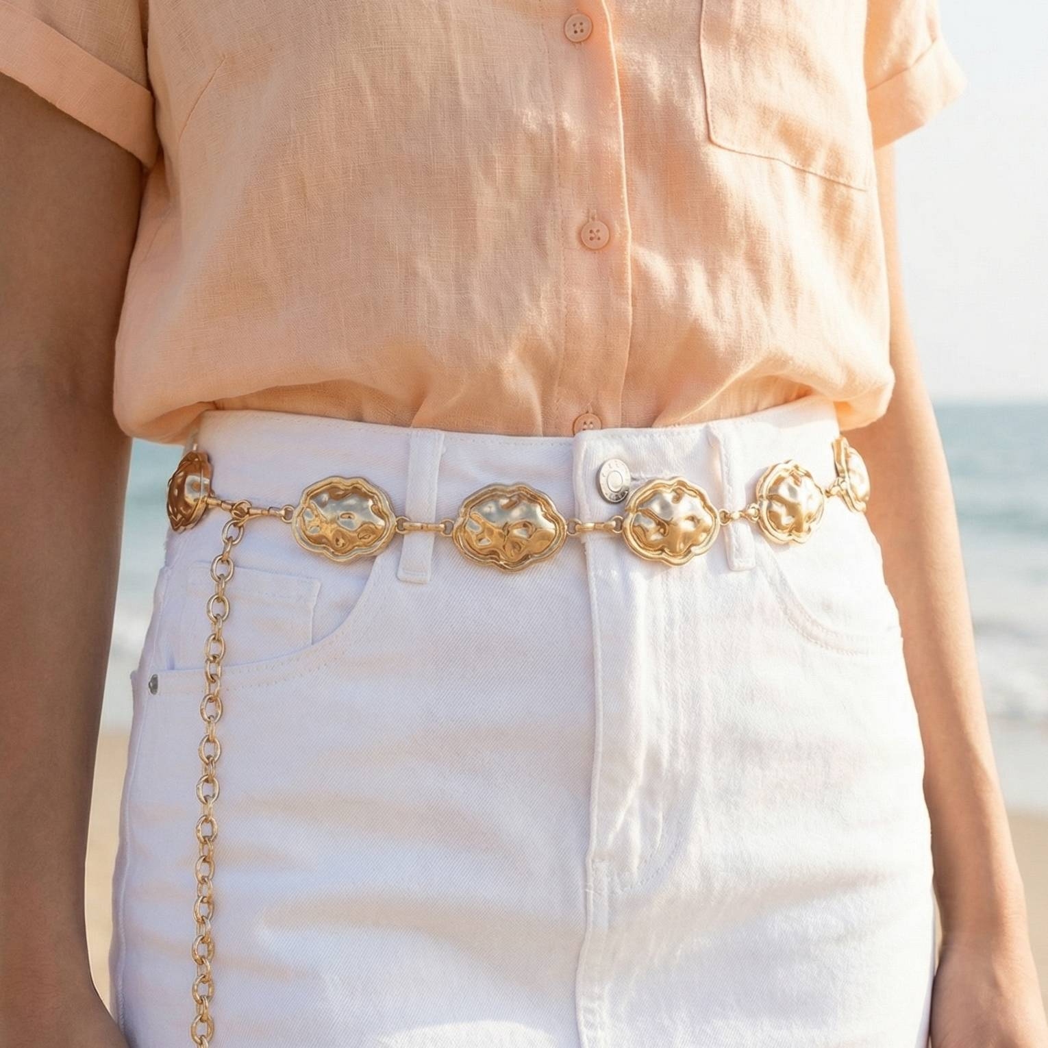 Warped Metallic Oval Chain Link Belt