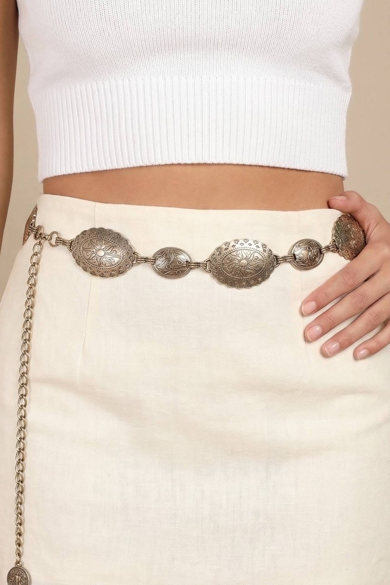 Sun Engraved Oval Concho Chain Belt