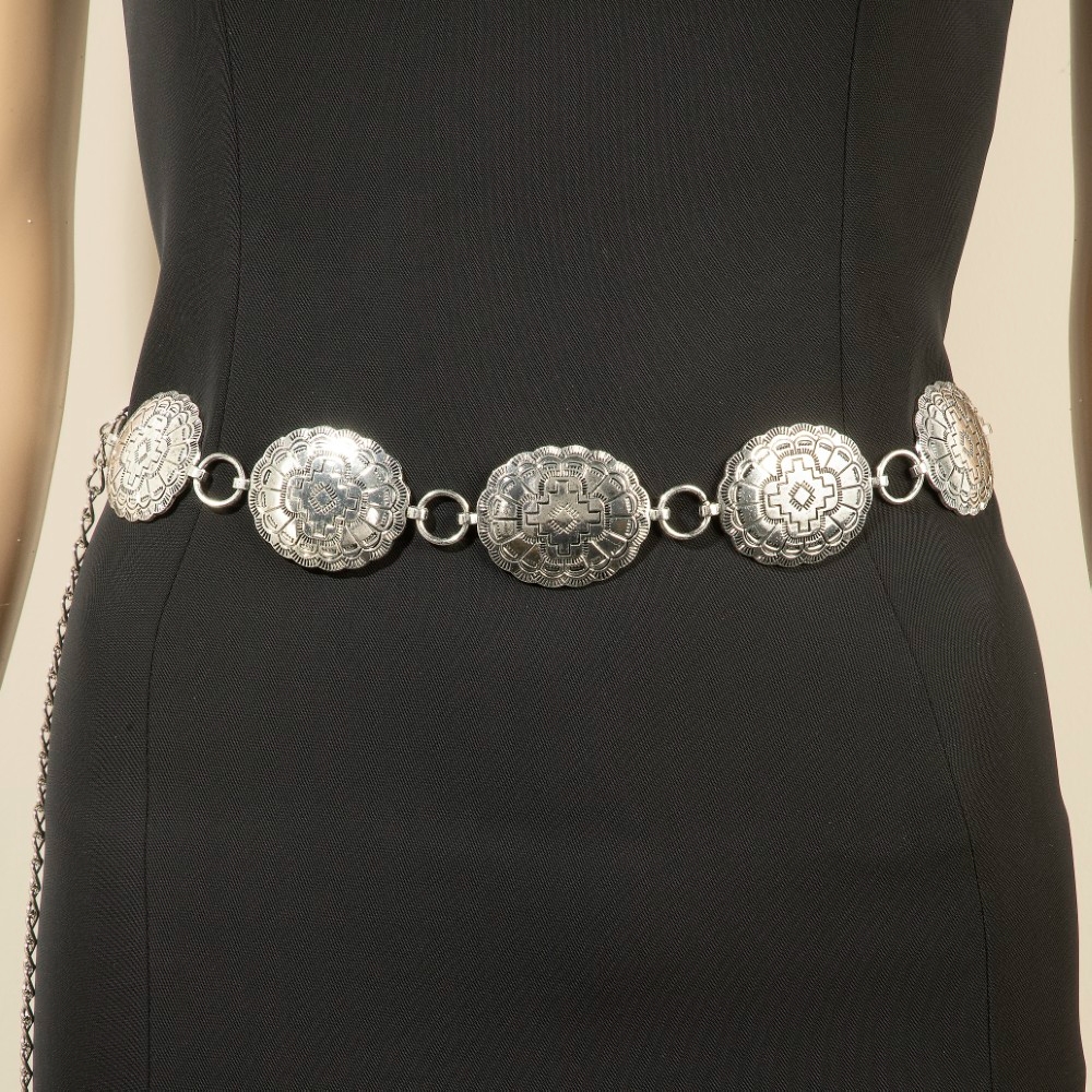 Oval Western Concho Disc Chain Belt
