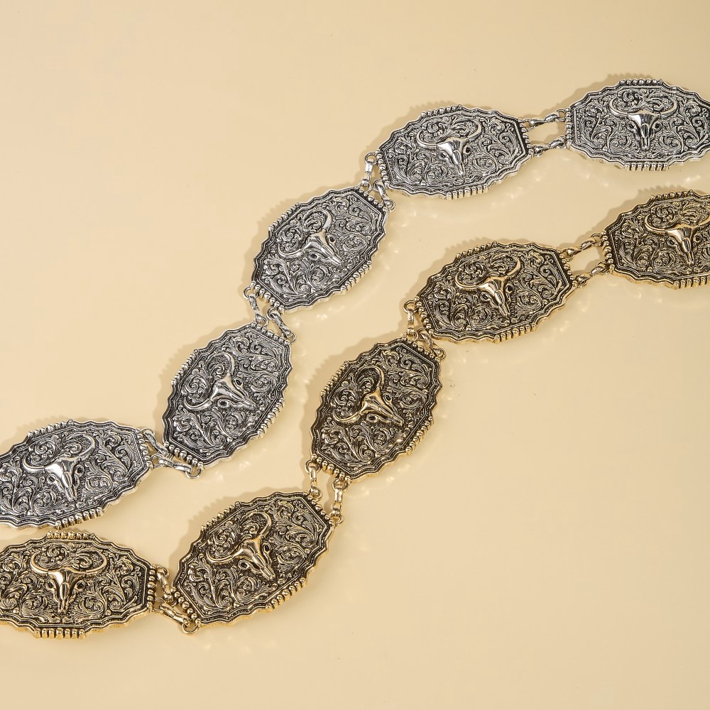 Western Bull Skull Engraved Concho Chain Belt