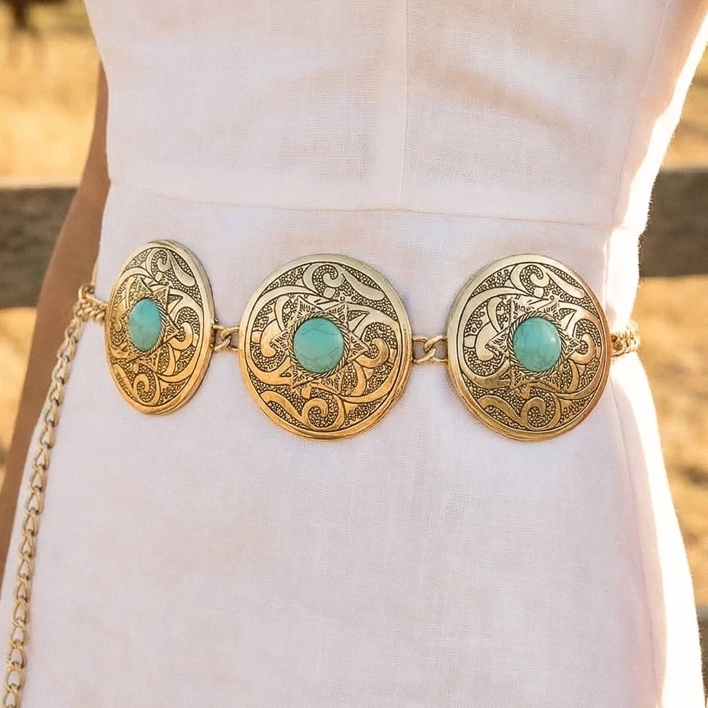 Plus Size Stone Stud Western Engraved Disc Chain Belt