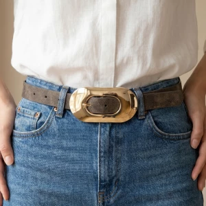 Suede Oversized Polished Oval Buckle Belt