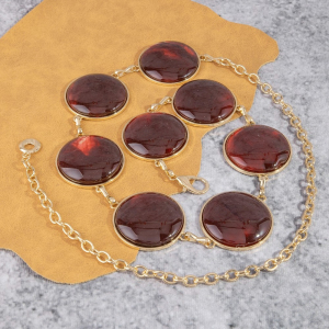 Round Stone Gold Frame Chain Belt