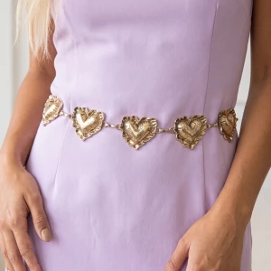 Stamped Heart Concho Chain Link Belt