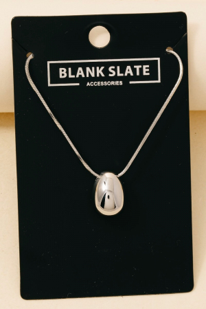 Simple Metallic Oval Pendant Necklace