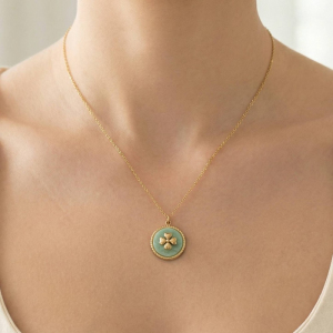 Mother Of Pearl Four Leaf Clover Coin Pendant Necklace