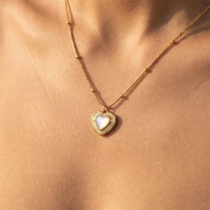 Stainless Steel Beaded Heart Mop Pendant Necklace