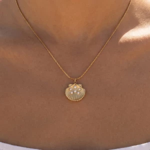 Stainless Steel Pearl Cluster Shell Necklace