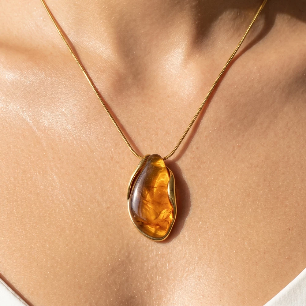 Marbled Stone Oval Pendant Necklace