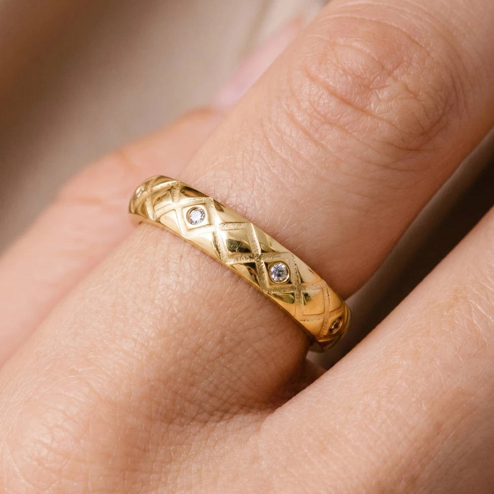 Quilted Crosshatch Cz Scatter Band Ring