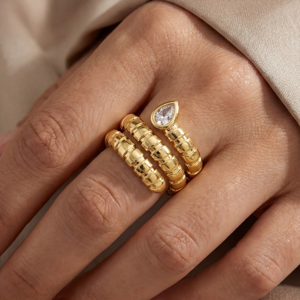 Cz Teardrop Coil Twist Ring
