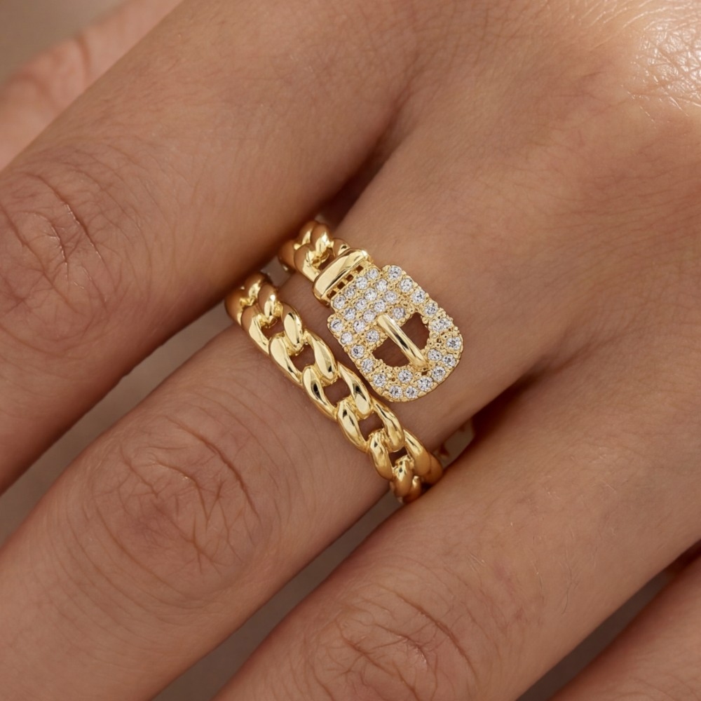 Pave Belt Buckle Chain Ring